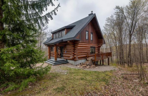 Cote Nord Tremblant Chalet Barrie